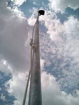 mast top of pole